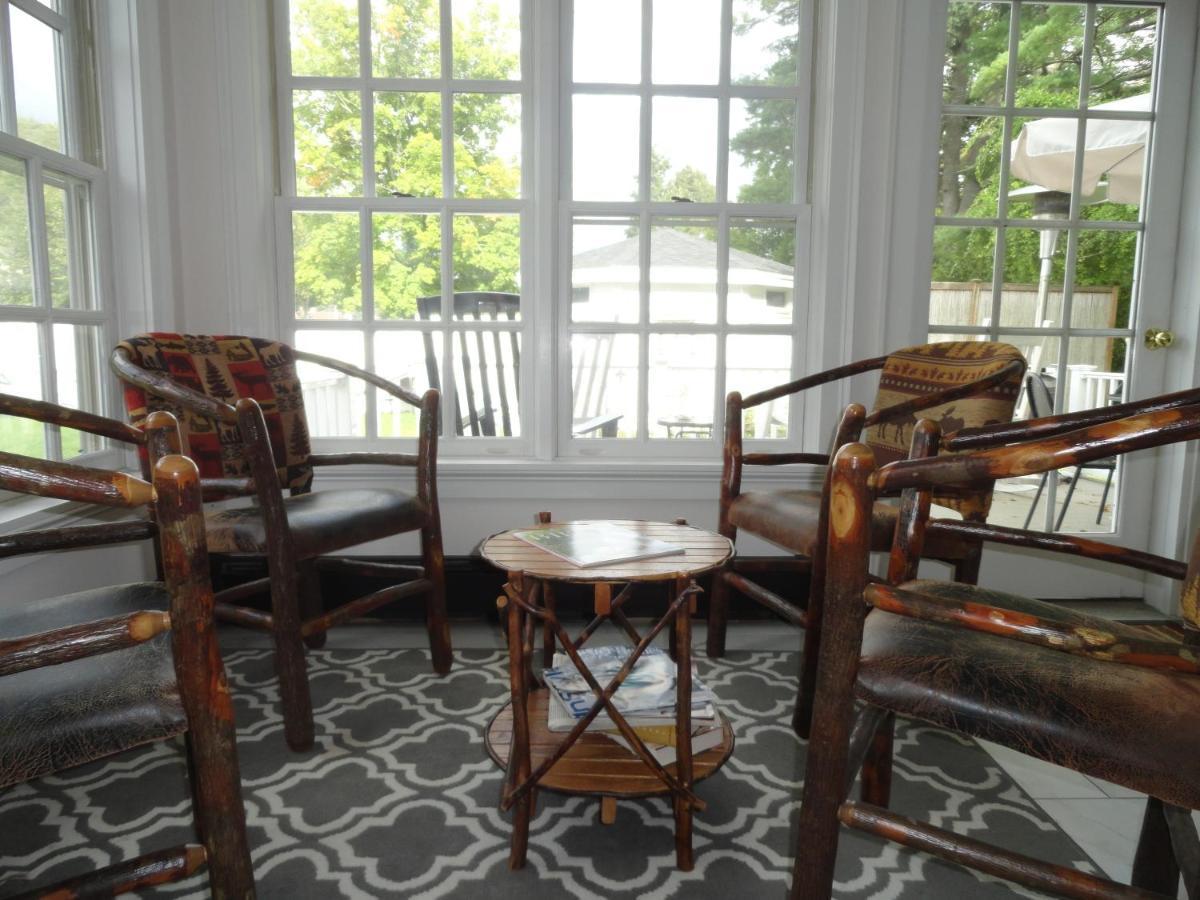 The Bond 1786 Inn (Adults Only) Warrensburg Exterior foto